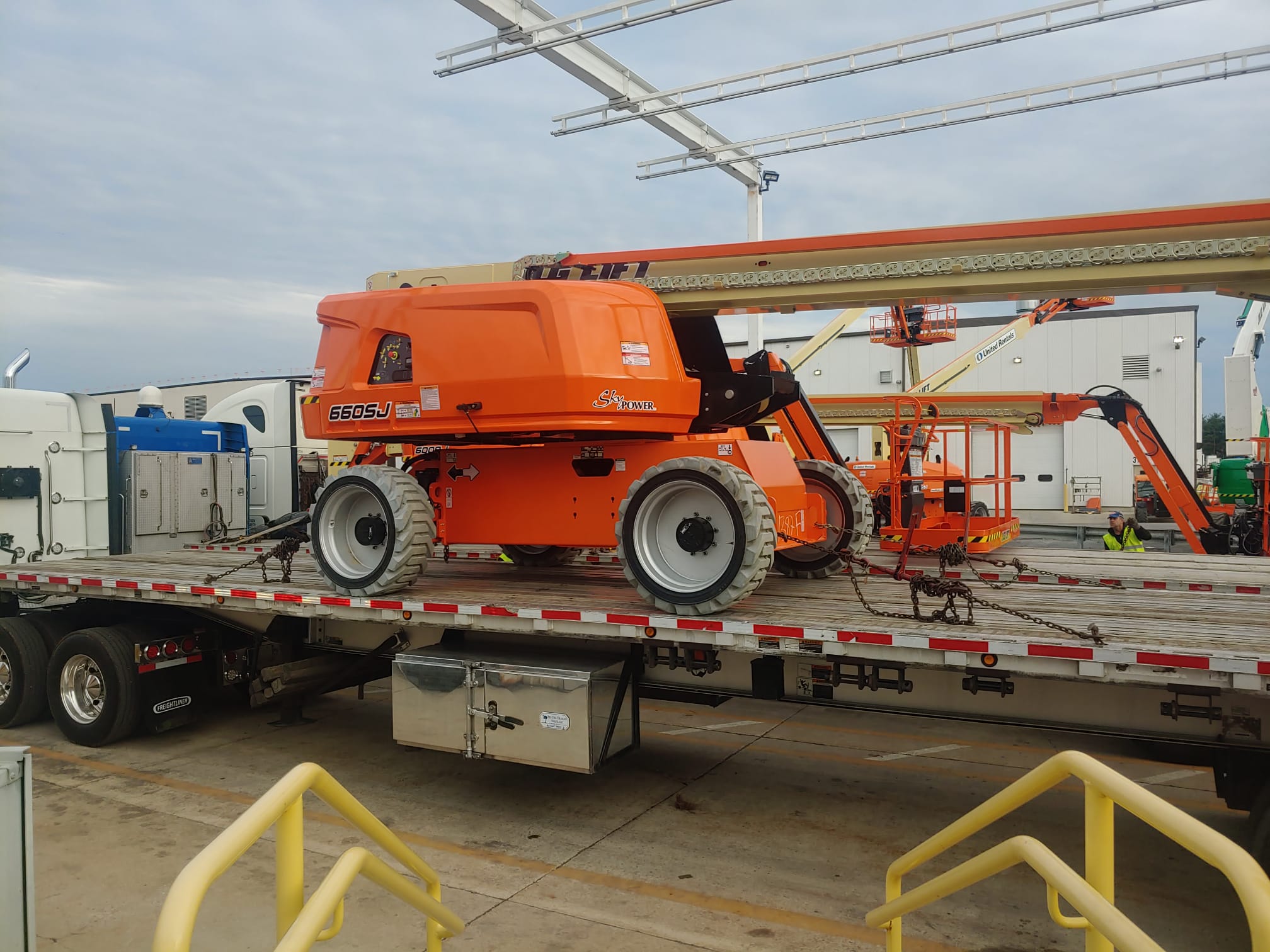 Flatbed Transport Service